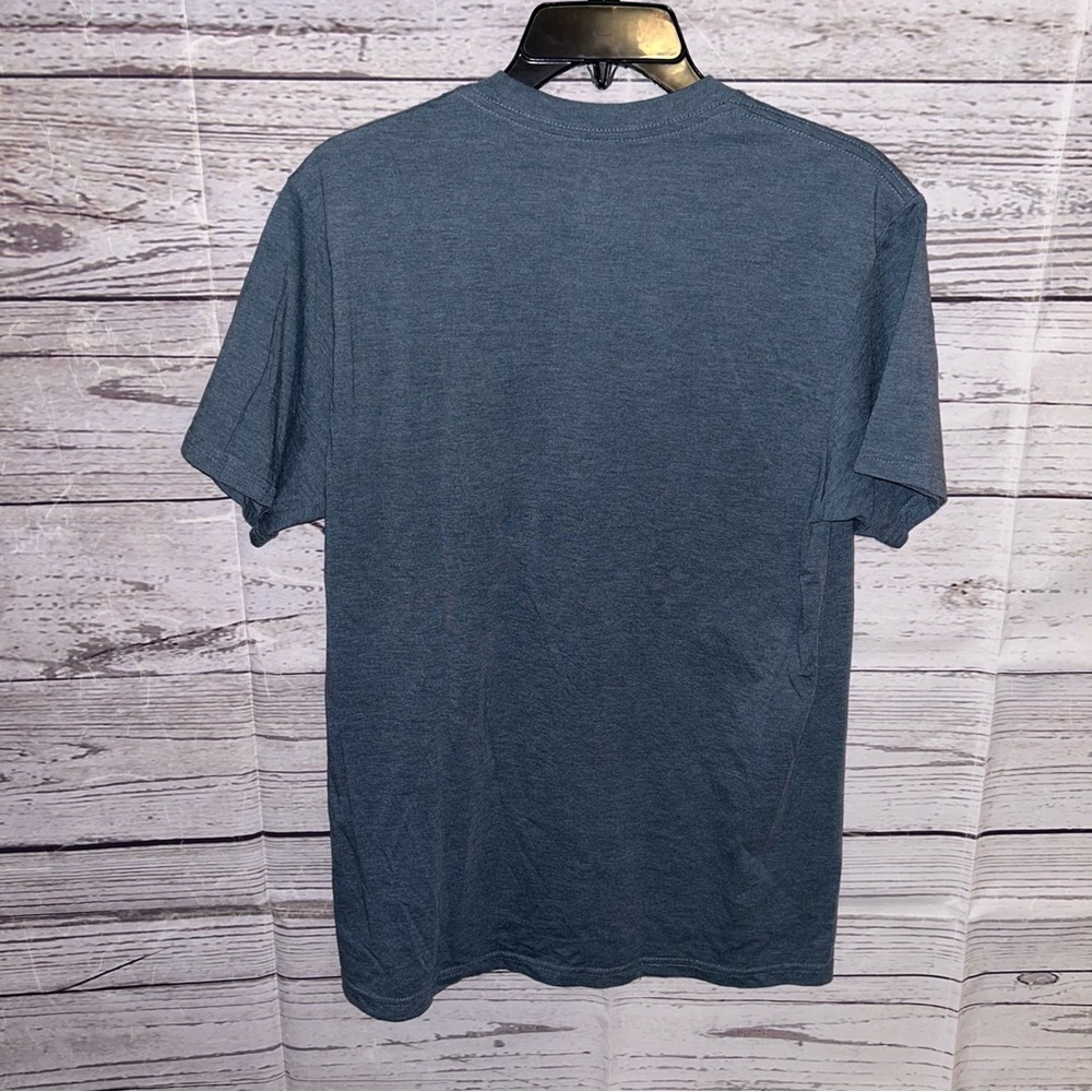 💙Volcom tshirt - Picture 3 of 3